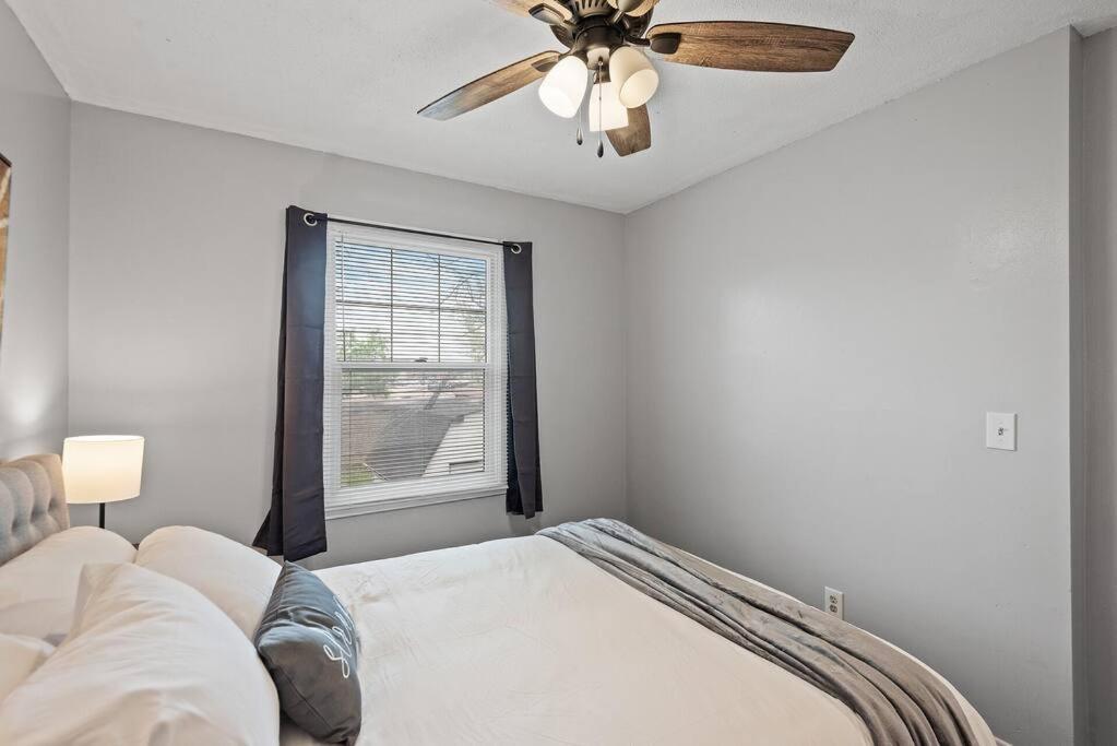 Apartment Tranquil 2br Mpls - 8075 3 Minneapolis